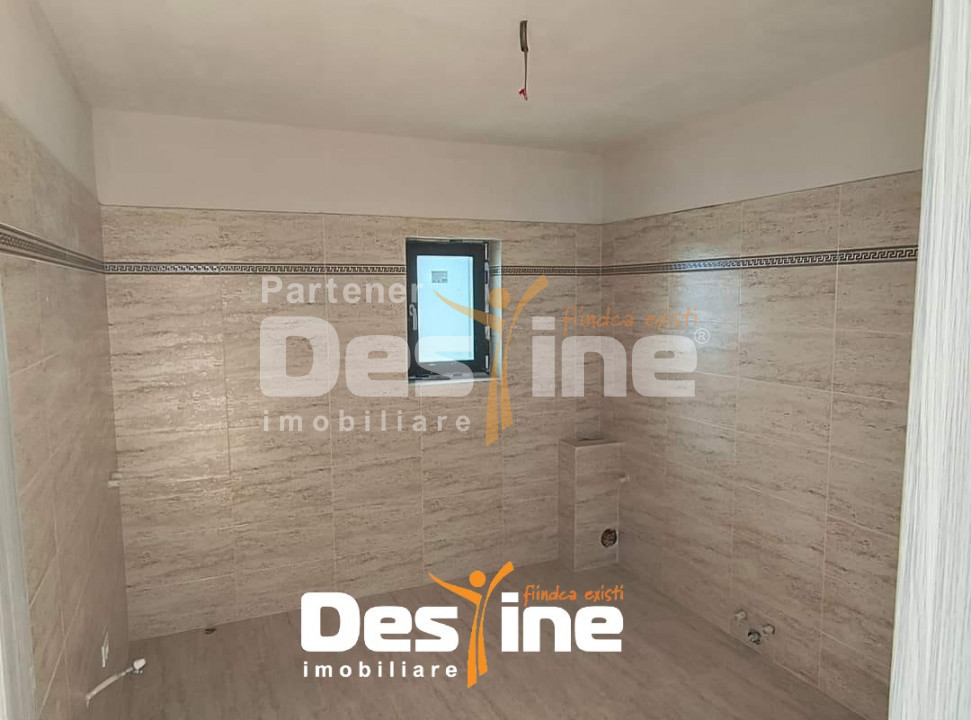 DUPLEX mediteranean 140 mp P+1 300 mp TEREN toate utilitățile - HORPAZ