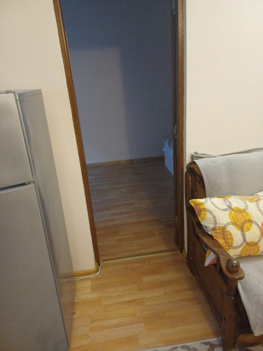 Apartament 2 camere de închiriat – Zona Alexandru cel Bun – 300€/lună