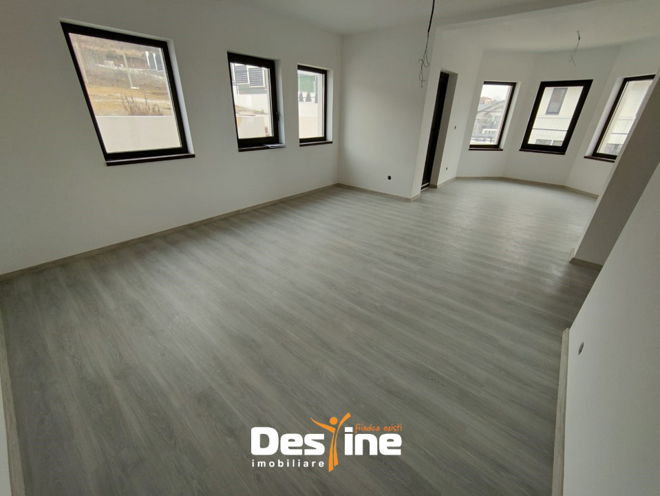 Casă individuală 4 camere  114 MP cu teren 500 Mp - Hlincea