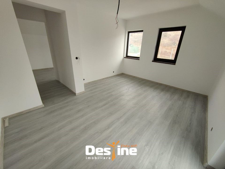 Casă individuală 4 camere  114 MP cu teren 500 Mp - Hlincea
