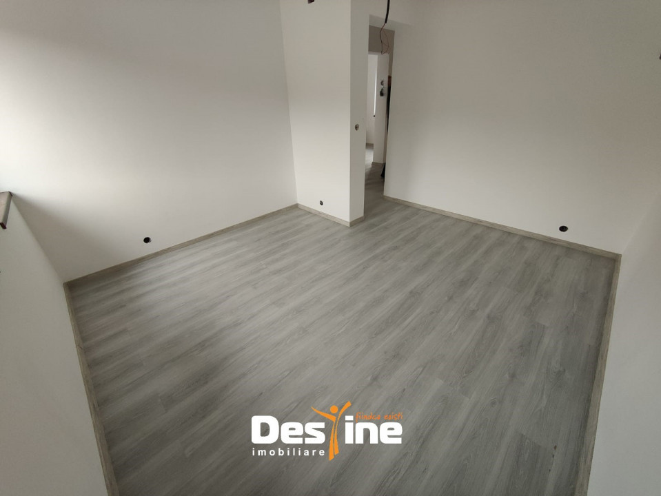 Casă individuală 4 camere  114 MP cu teren 500 Mp - Hlincea