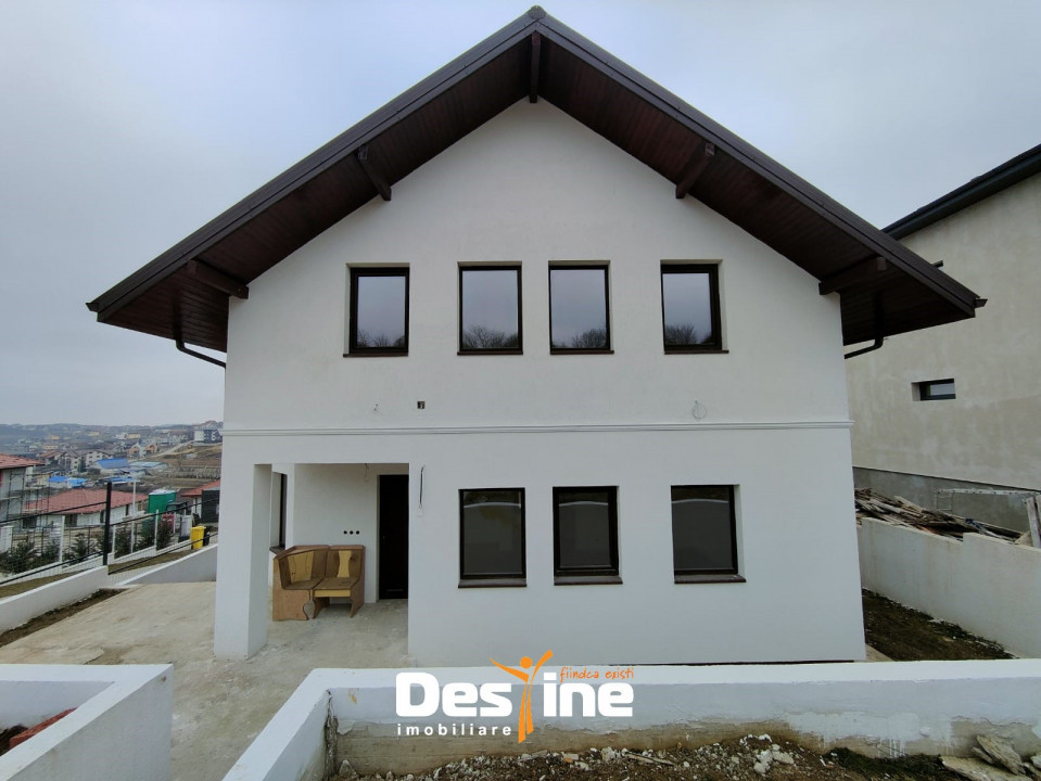 Casă individuală 4 camere  114 MP cu teren 500 Mp - Hlincea