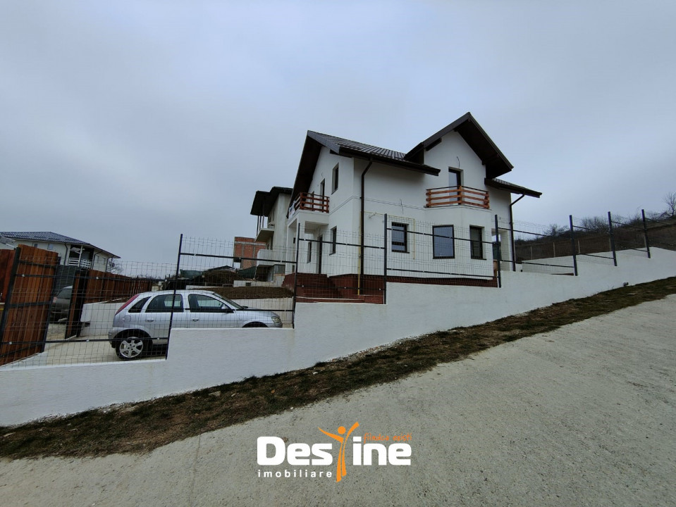 Casă individuală 4 camere  114 MP cu teren 500 Mp - Hlincea