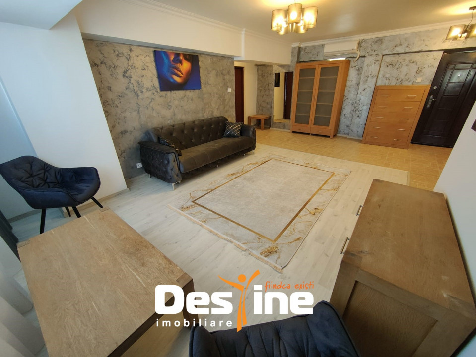OFERTĂ RARĂ, apartament 2 camere 57mp VEDERE PANORAMICĂ HALA CENTRALĂ