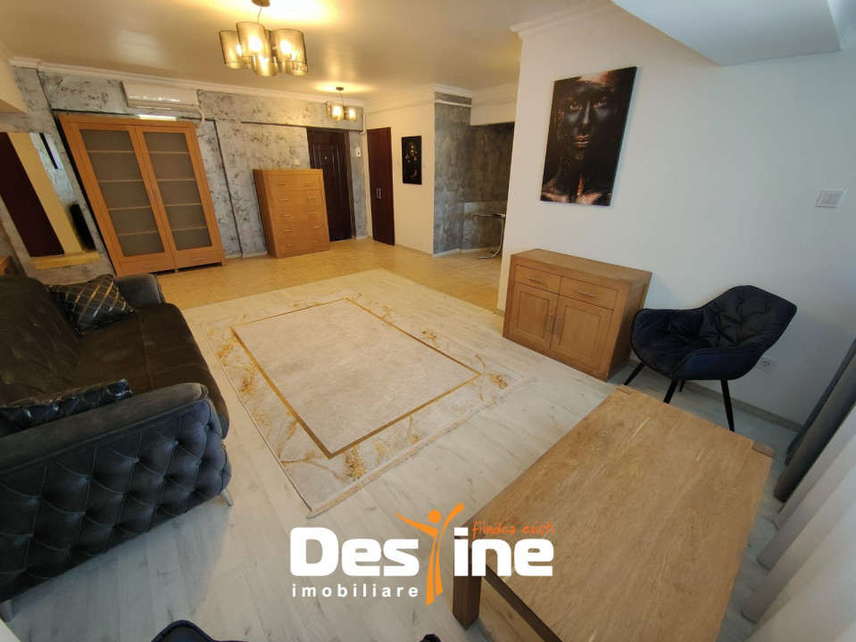 OFERTĂ RARĂ, apartament 2 camere 57mp VEDERE PANORAMICĂ HALA CENTRALĂ