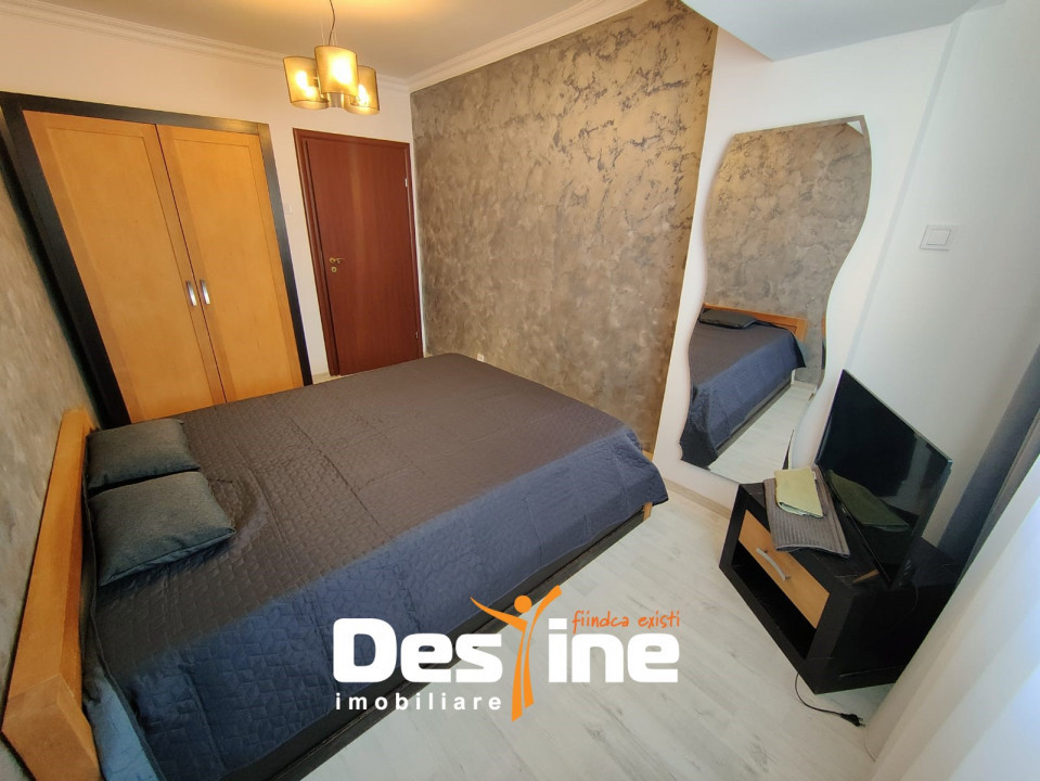 OFERTĂ RARĂ, apartament 2 camere 57mp VEDERE PANORAMICĂ HALA CENTRALĂ