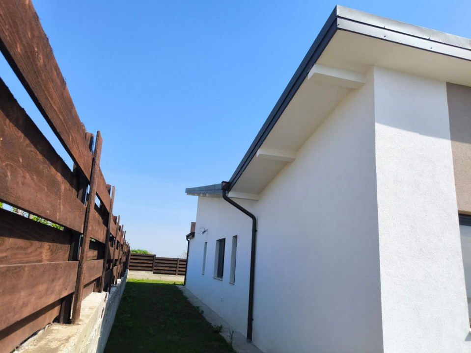 Casa 4 camere , super calitate Blvd. Poitiers Hlincea