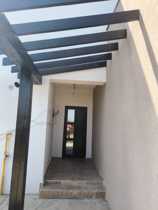Casa 4 camere , super calitate Blvd. Poitiers Hlincea