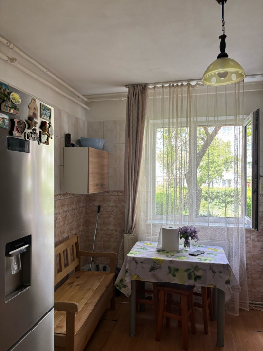 Se pune la vânzare apartament cu 2 camere, în zona Astra – Strada Apollo