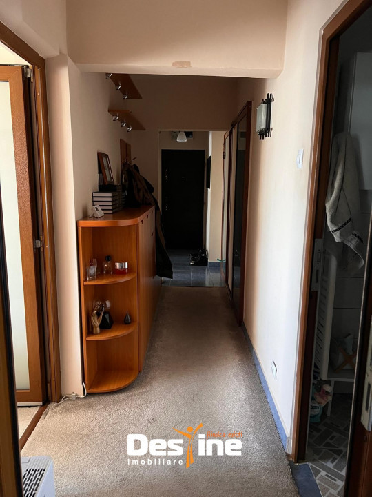 Podu Roș- Apartament 3 camere decomandat 64mp mobilat+utilat