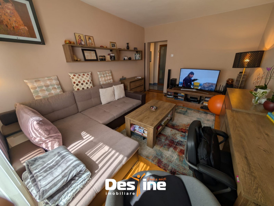 Apartament 3 camere decomandat 64 mp mobilat utilat modern