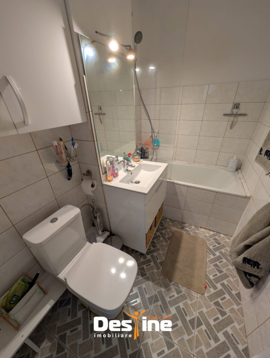 Apartament 3 camere decomandat 64 mp mobilat utilat modern