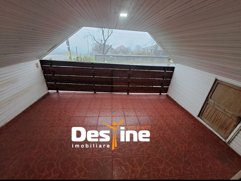 CASA HORLESTI  5 camere, 1200 mp teren 