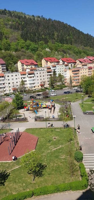 Închiriere apartament 2 Camere, luminat și confortabil
