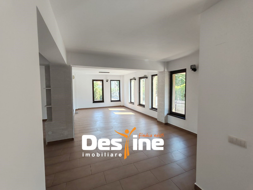 SPATIU BIROURI/ COMERCIAL, 65 MP, RENOVAT