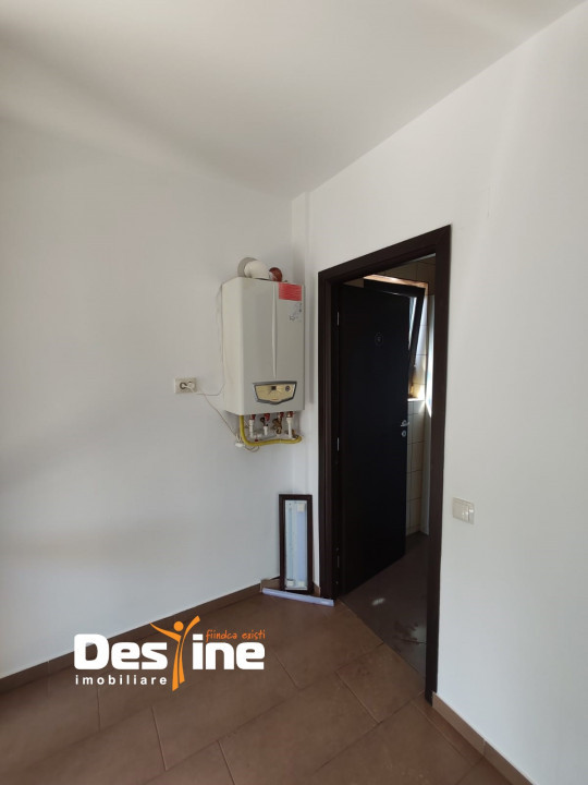 SPATIU BIROURI/ COMERCIAL, 65 MP, RENOVAT
