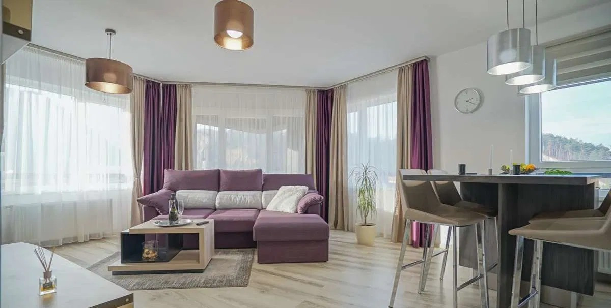 Apartament 2 cam 60 MP, et 10, RACADAU