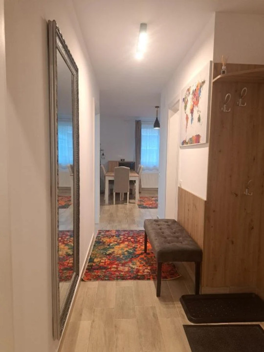 Apartament de lux cu 2 camere în Urban Plaza Brașov- loc de parcare inclus