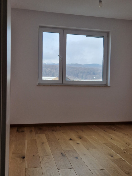  Apartament nou cu 3 Camere de Închiriat în Urban Plaza Brașov 