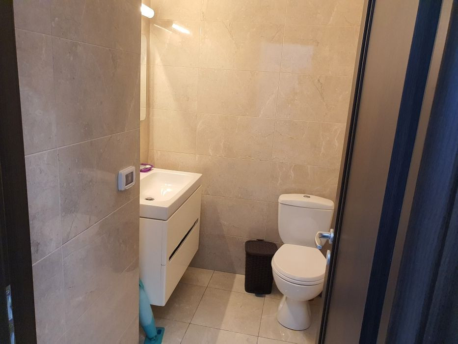 Apartament 3 camare bloc nou 