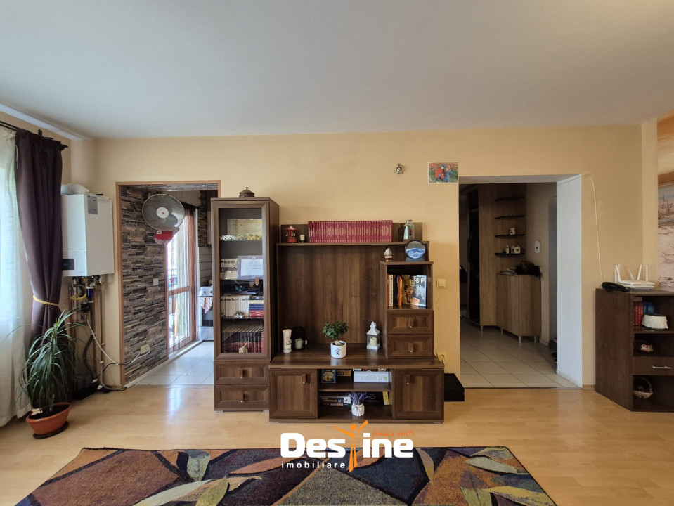 Canta - Chirie, Apartament 3 camere