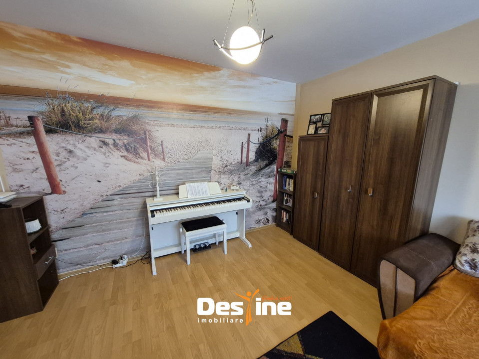 Canta - Chirie, Apartament 3 camere