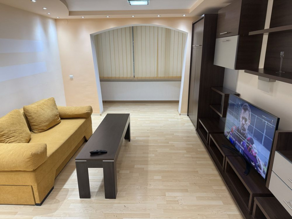 Apartament 2 cam 55 MP, PARTER, ULTRACENTRAL, LOC PARCARE