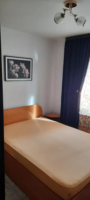 APARTAMENT 2 CAMERE DECOMANDAT 