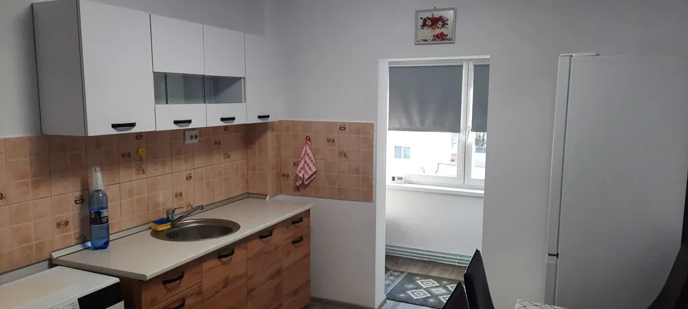 APARTAMENT 2 CAMERE DECOMANDAT 