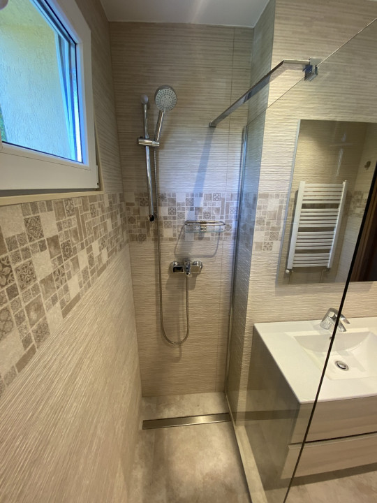 Închiriere apartament 3 camere – Zona Astra, Brașov