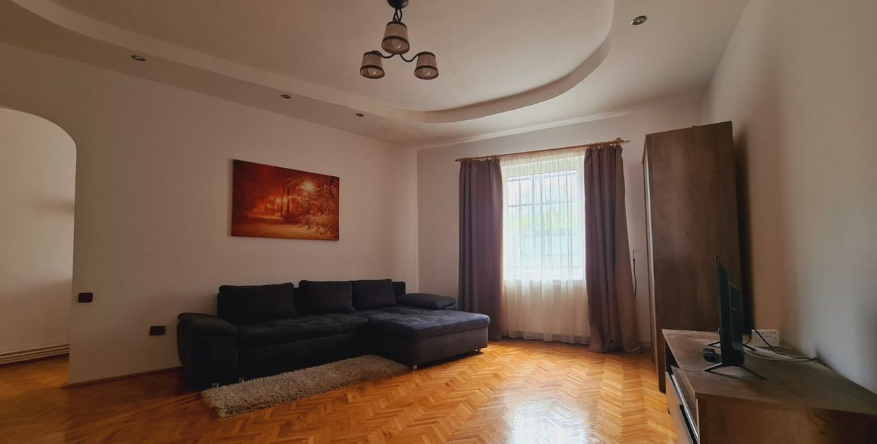 APARTAMENT DECOMANDAT LA PARTER, CU TERASĂ ȘI OPȚIUNI SUPLIMENTARE DE ÎNCHIRIERE
