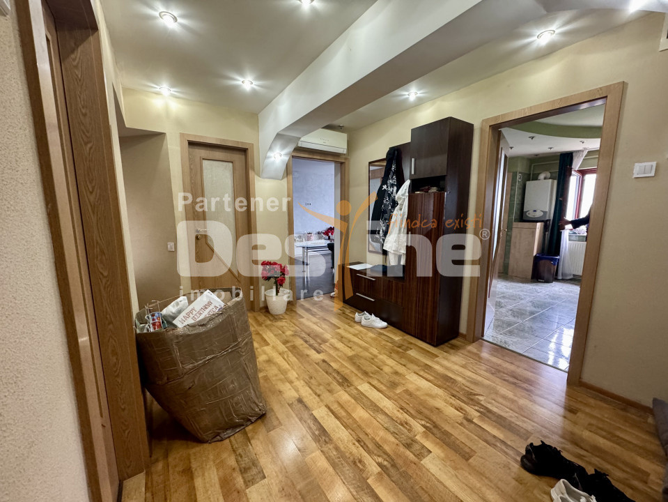 Apartament 4 camere spatios central zona linistita