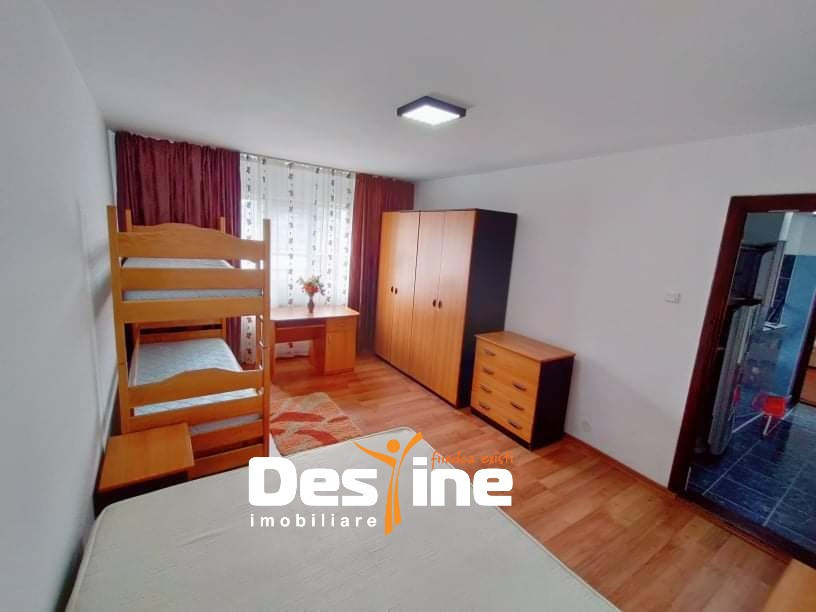 APARTAMENT 2 CAMERE, DECOMANDAT, FRUMOASA