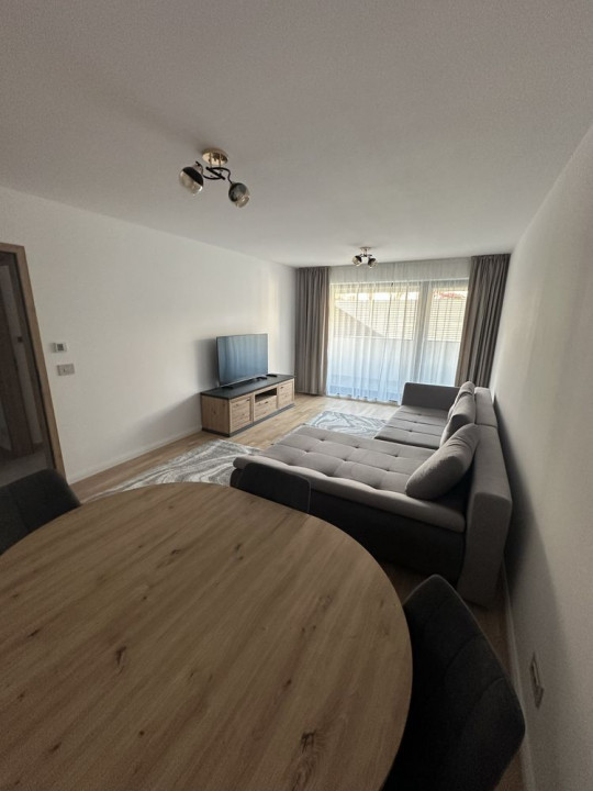APARTAMENT MODERN 2 CAMERE DE INCHIRIAT - COMPLEX COSMOPOLIT