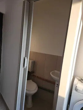 CAMERA DE CĂMIN RENOVATĂ DE ÎNCHIRIAT - STR. SERII, APROAPE DE AFI
