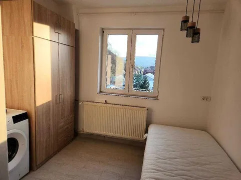 CAMERA DE CĂMIN RENOVATĂ DE ÎNCHIRIAT - STR. SERII, APROAPE DE AFI