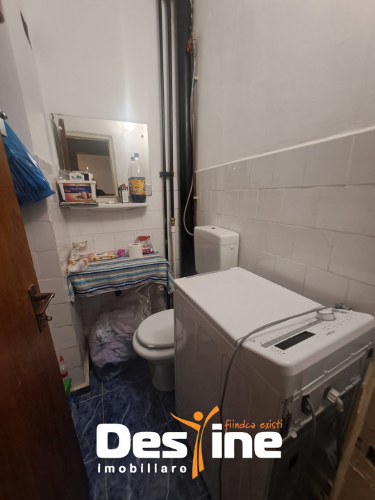 Apartament 3 camere DECOMANDAT, Dacia 65,7 mp 