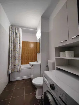 INCHIRIERE APARTAMENT 2 CAMERE DECOMANDATE + LOC DE PARCARE, SUBCETATE RESIDENCE