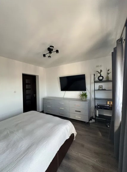 Apartament cu 2 camere Valea Lupului-Mall Moldova