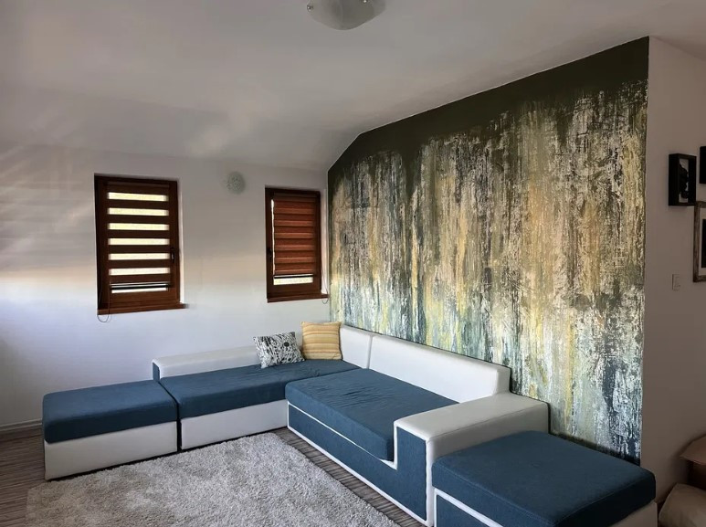 Apartament cu 2 camere Valea Lupului-Mall Moldova