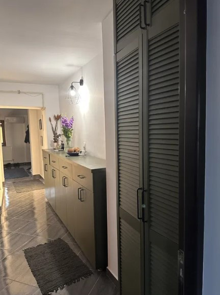 Apartament cu 2 camere Valea Lupului-Mall Moldova