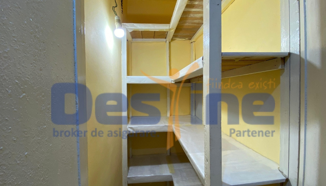 Apartament 2 cam DECOMANDAT, 55 MP, et 2, RACADAU