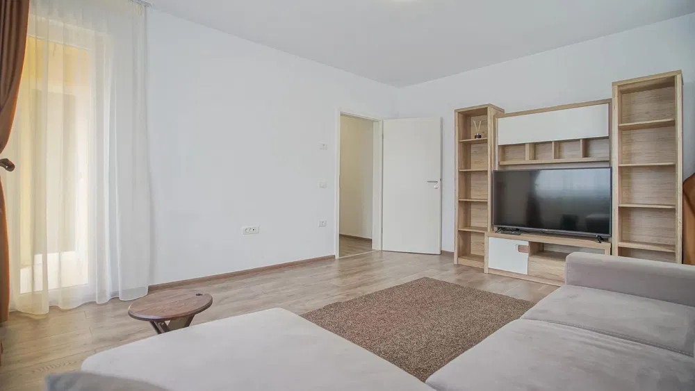 Apartament 2 cam, 55 MP, PARTER, TRACTORUL