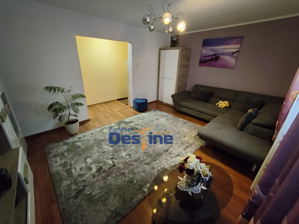 CUG - Apartament 3 camere la vilă, 96 mp , teren comun 500mp