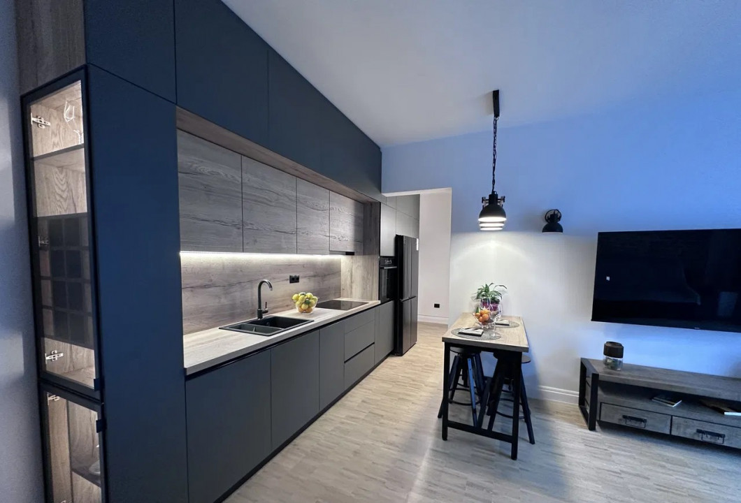 Apartament 3 camere , 80 MP, PARTER + CURTE, ULTRACENTRAL