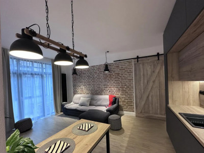 Apartament 3 camere , 80 MP, PARTER + CURTE, ULTRACENTRAL