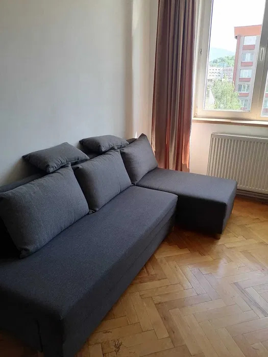 APARTAMENT DE ÎNCHIRIAT, 2 camere, bulevardul Victoriei, etajul 5