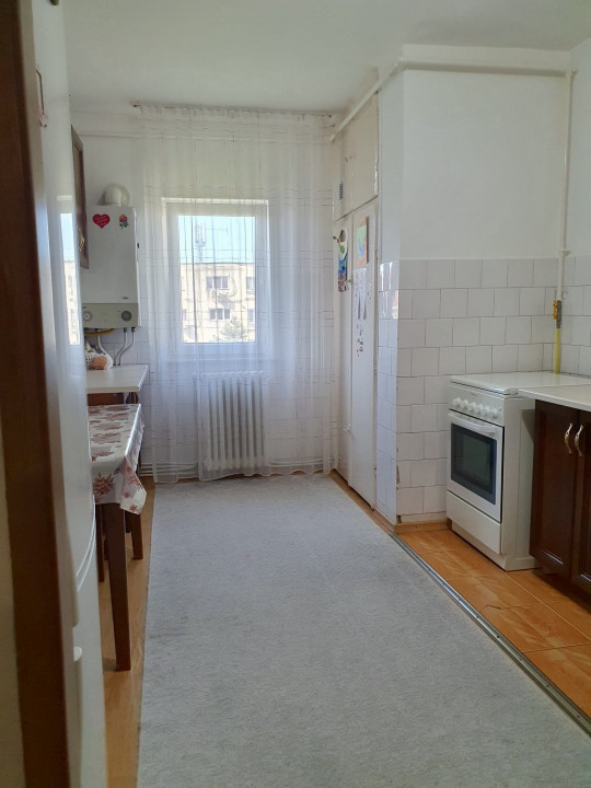 Apartament 4 camere central