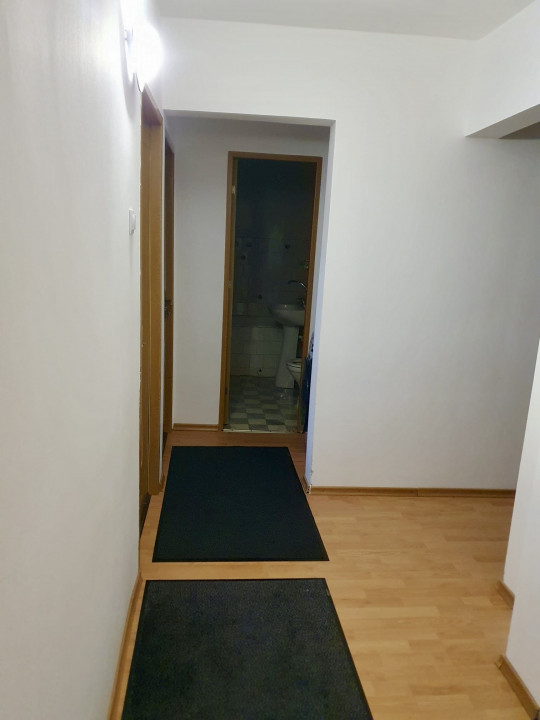 Apartament 4 camere central