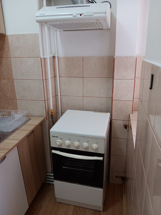 🏡 Garsonieră de închiriat – Mihai Viteazu, Brașov | Renovată, utilată complet